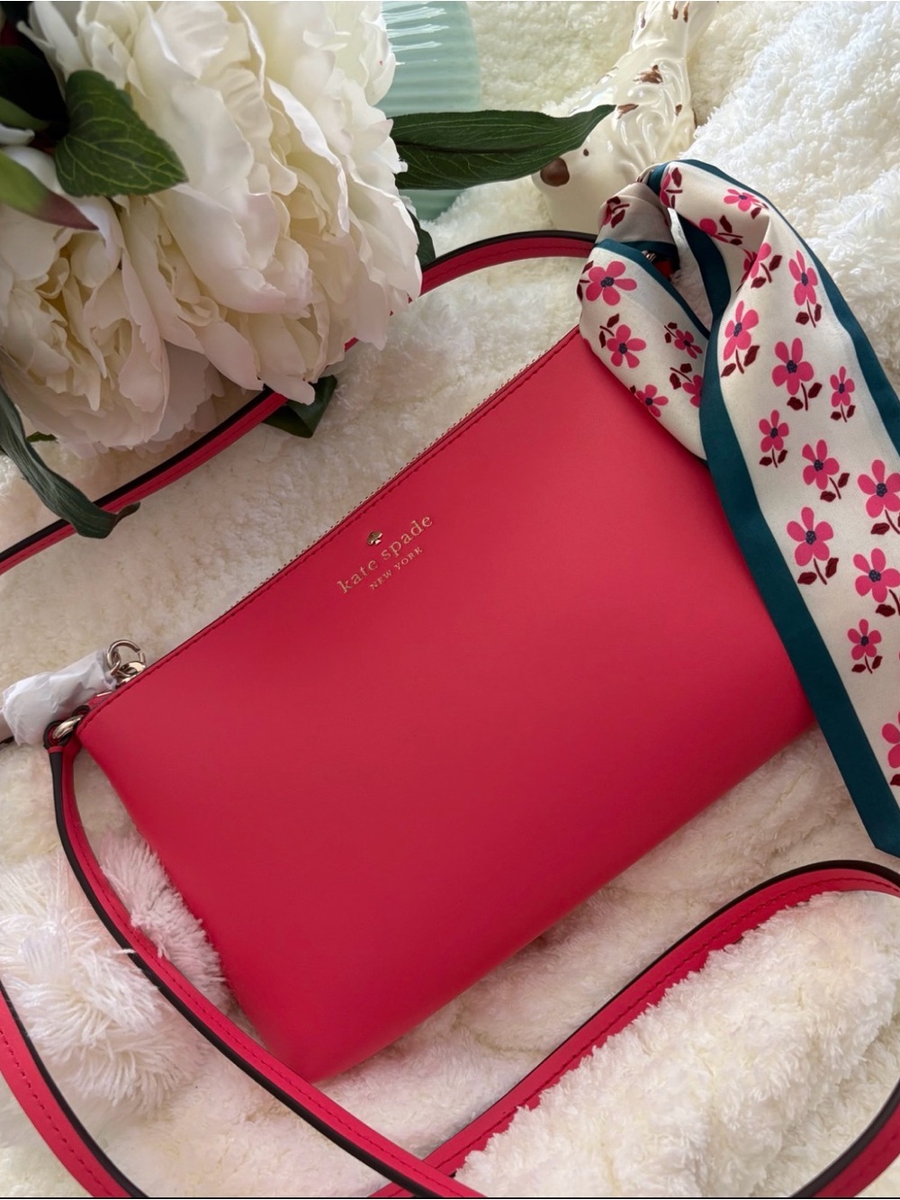 Kate Spade Ivy Street Amy Coral Pink Leather Tassel Crossbody MSRP $198 plus 🎀